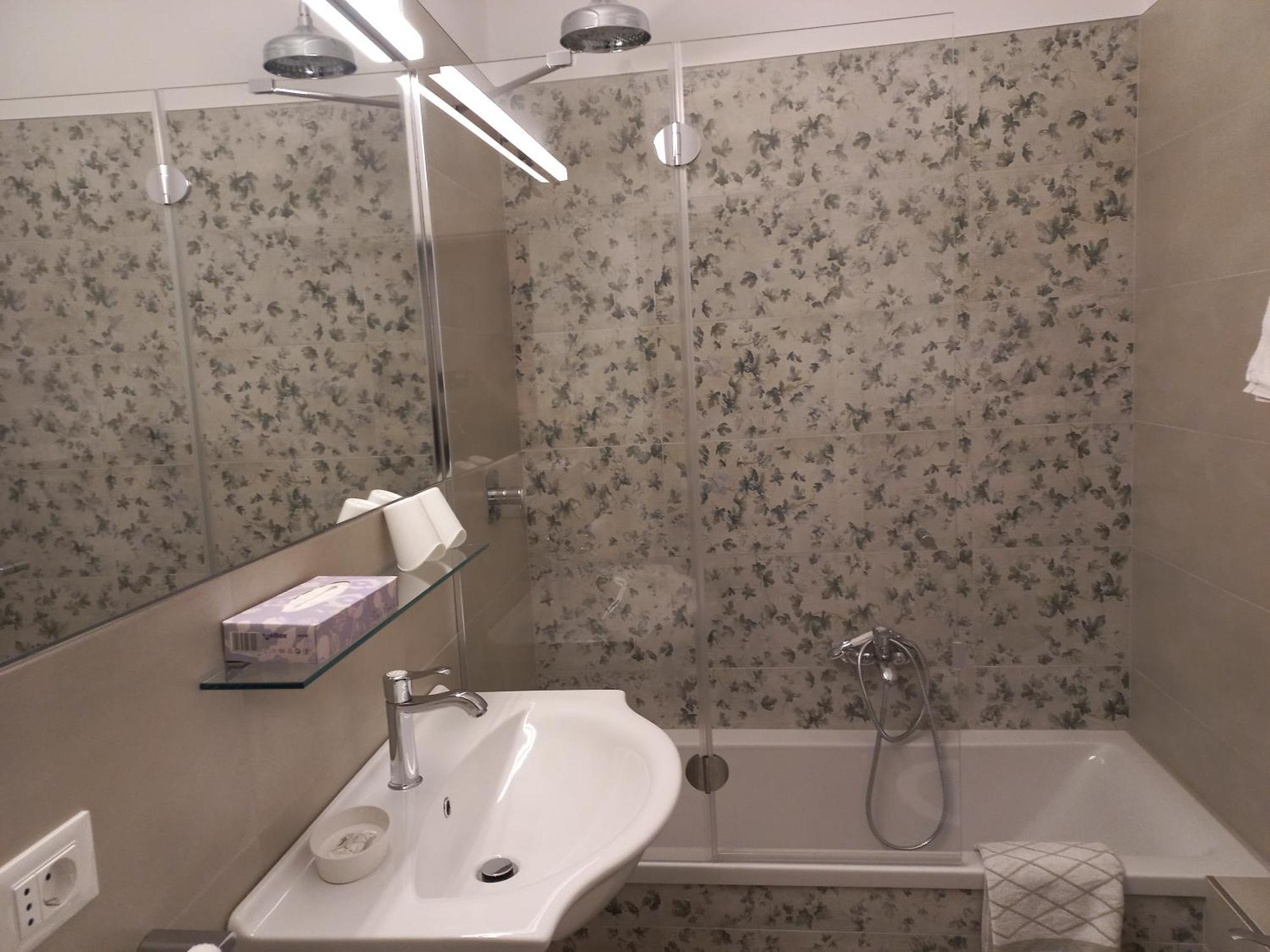 Hotel Lux Merano Room photo